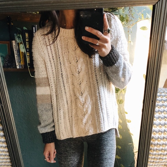 Victoria’s Secret wool knit sweater - Picture 2 of 7